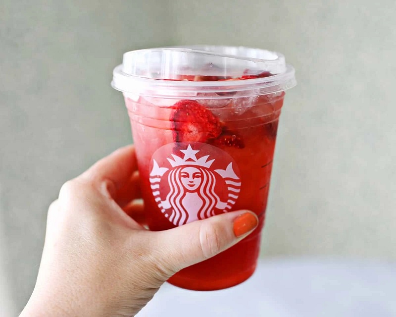 Starbucks Strawberry Açaí Lemonade Refresher