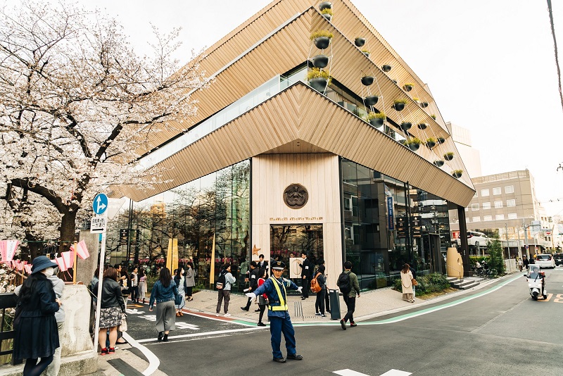What Is the Starbucks Reserve Roastery